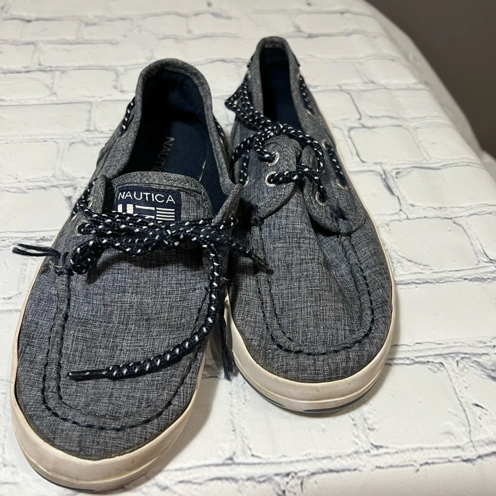 Girls' Nautica Boat Shoes, Size 4